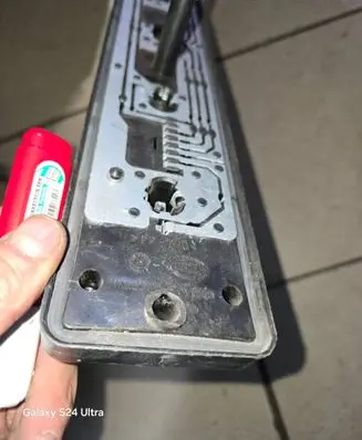 Iveco Daily 4th gen Tail light bulb cover holder