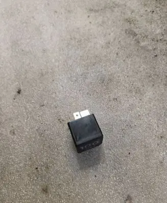 Volkswagen Phaeton Other relay 7M0951253A V23136J6X45
