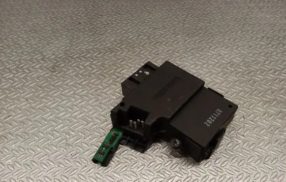 Land Rover Range Rover L322 Sunroof control unit/module 67616910154