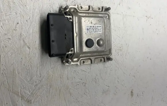 Mercedes-Benz Sprinter W906 Reducing agents exhaust control unit A0009002308 0281032176 A000901961