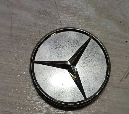 Mercedes-Benz CLA C117 X117 W117 Original wheel cap 2204000125