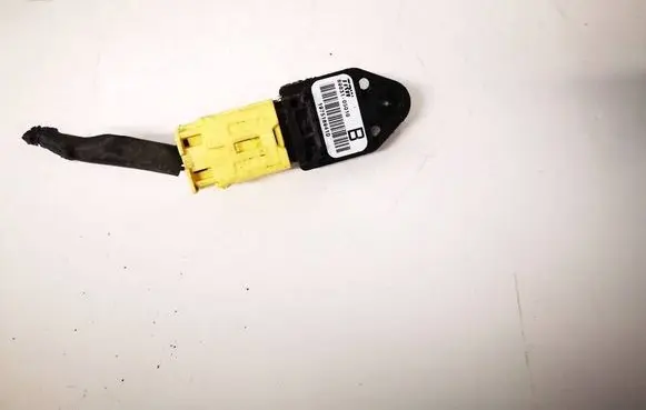 Toyota Corolla Verso AR10 Airbag deployment crash/impact sensor 8983105010