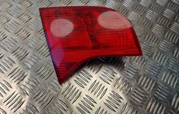 Audi A4 S4 B7 8E 8H Tailgate rear/tail lights 8E9945093A