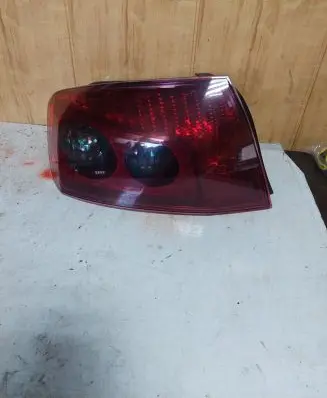 Peugeot 407 Rear/tail lights 9641945380