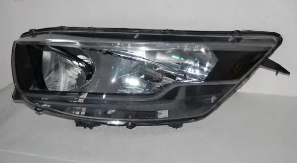 Iveco Daily 6th gen Headlight/headlamp 5801473750