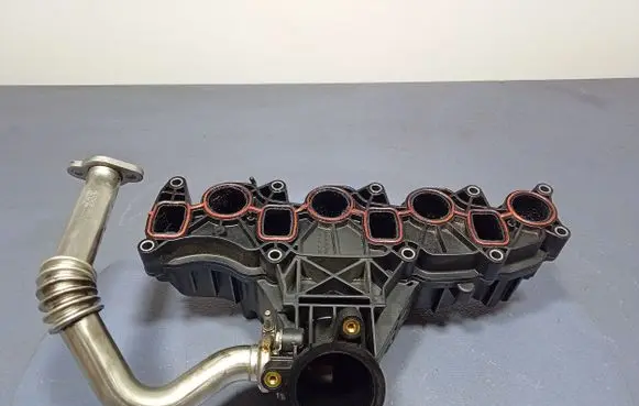 Audi Q5 SQ5 Intake manifold 03L129711AP