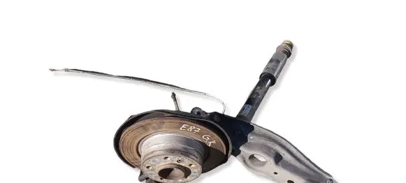 BMW 1 E81 E87 Rear wheel hub spindle/knuckle 6771555