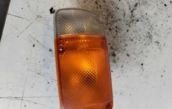Nissan Patrol 4W60 Headlight/headlamp