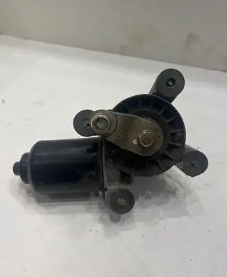 Mitsubishi Pajero Wiper motor 