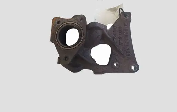 Audi A6 S6 C6 4F Exhaust manifold 059131799R