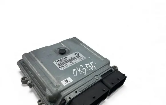 Volvo XC60 Engine control unit/module ECU P31303388 0281015286