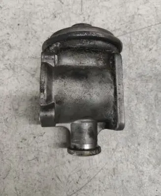 BMW 5 E60 E61 EGR valve 7804380