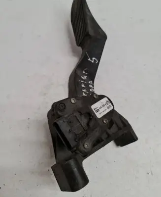 Opel Zafira A Accelerator throttle pedal 9202341 6PV00811400