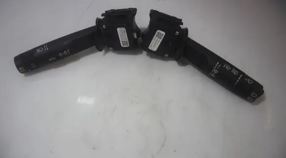 Opel Astra J Light switch 