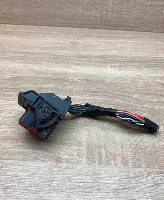Volkswagen Golf III Plug wire 315631932 015632001
