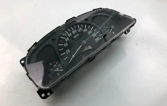 Opel Agila B Speedometer (instrument cluster) 110208951