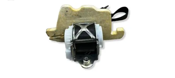 BMW 3 F30 F35 F31 Front seatbelt 34078319