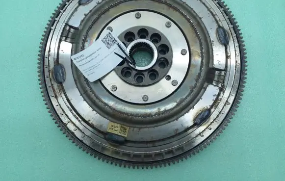 Porsche Panamera (970) Dual mass flywheel 97011402000