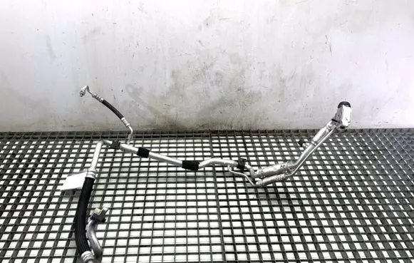 KIA Xceed Air conditioning (A/C) pipe/hose 97775G4650