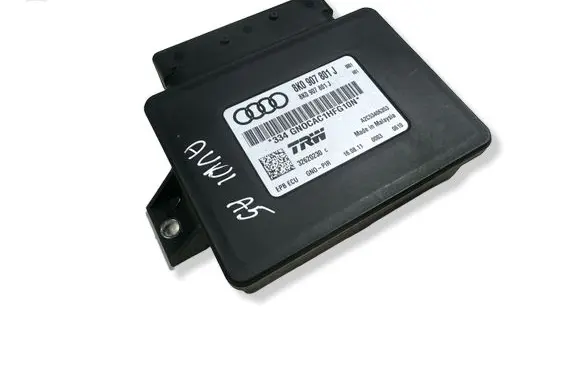 Audi A5 8T 8F Hand brake control module 8K0907801J