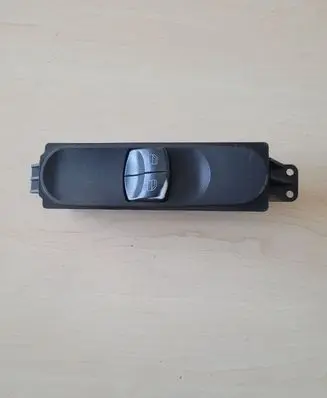 Mercedes-Benz Sprinter W906 Electric window control switch A9065451513