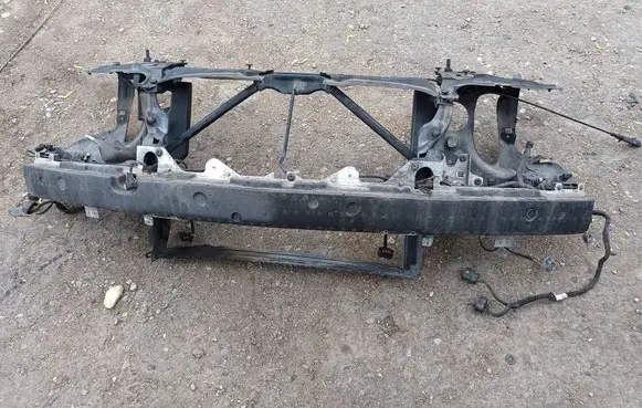 BMW 7 E65 E66 Radiator support slam panel
