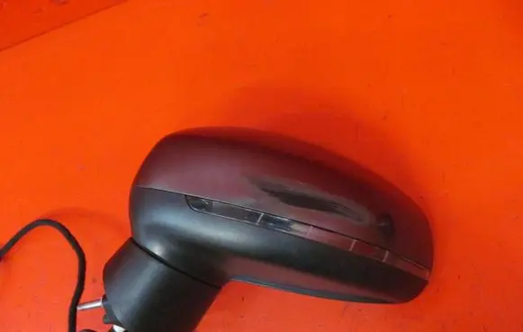 Audi A1 Front door electric wing mirror ADIA1LUSTERKOLEWE