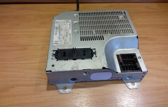Renault Espace III Sound amplifier 6025301081E
