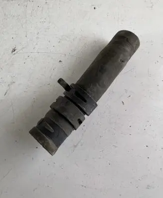 Nissan Navara D40 Engine coolant pipe/hose