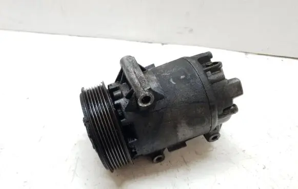 Renault Scenic II - Grand scenic II Air conditioning (A/C) compressor (pump) 6561318