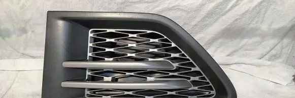 Land Rover Range Rover Sport L320 Fender grill AH3216A415AAW