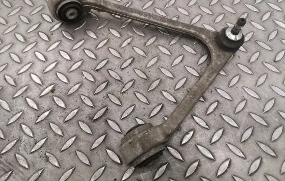 Jaguar XJ X351 Front lower control arm/wishbone