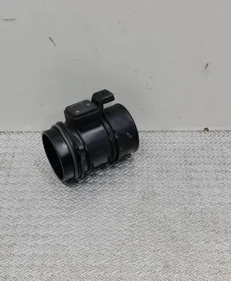 Renault Clio III Mass air flow meter 8200358901 5WK97007 008016091