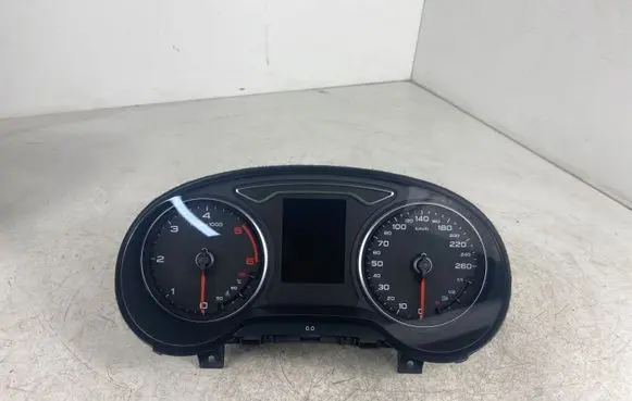Audi A3 S3 8V Speedometer (instrument cluster) 8V0920871C 178160KM