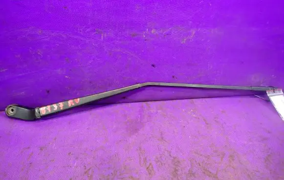 Volkswagen Polo Front wiper blade arm 6Q1955410B