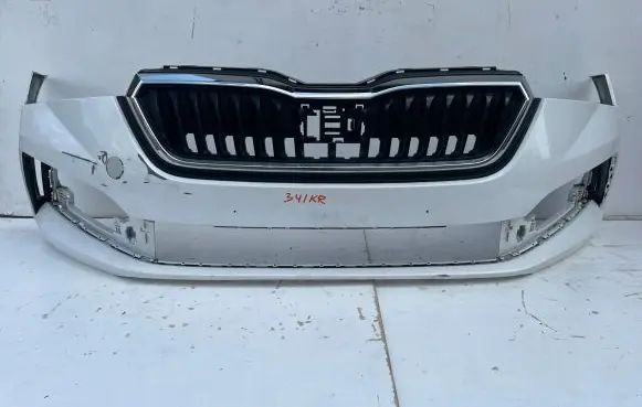 Skoda Scala Front bumper 657807221