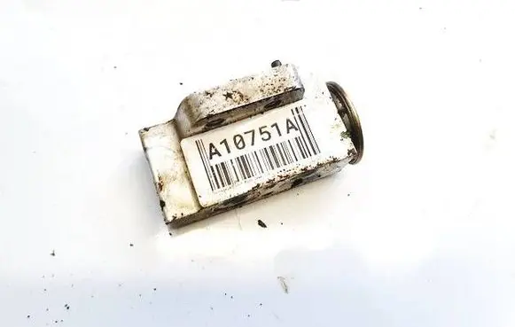 Volkswagen Golf Plus Air conditioning (A/C) expansion valve 1k0820679