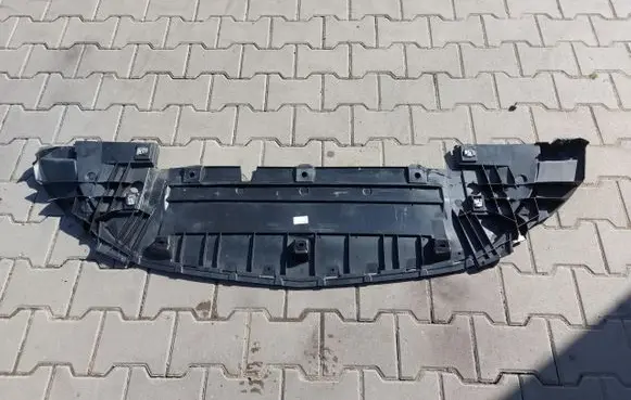 Mercedes-Benz GLA H247 Engine splash shield/under tray A2478857208JLK01