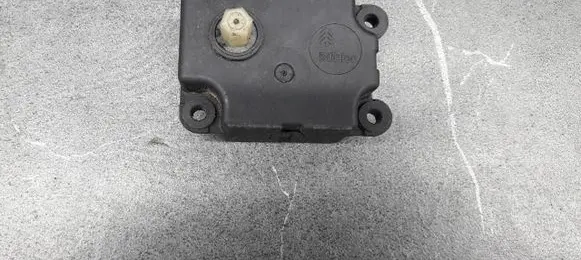 Peugeot 206+ A/C air flow flap actuator/motor 