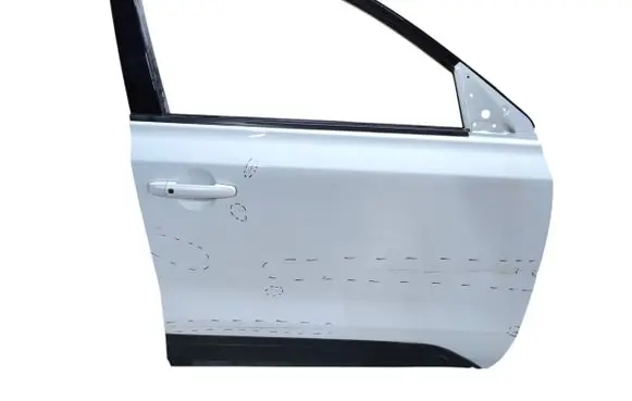 Suzuki Vitara (LY) Front door