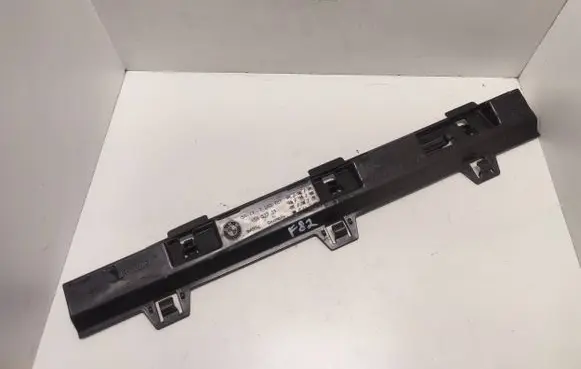 BMW M4 F82 F83 Sill supporting ledge 51777285787 7285787
