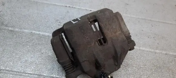 Hyundai Matrix Front brake caliper