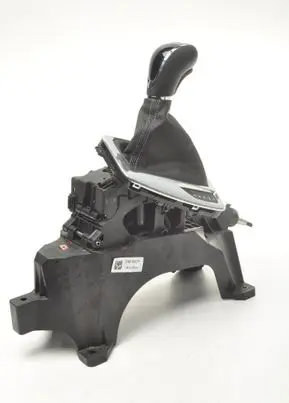 Opel Insignia B Gear shifter/selector 39070039