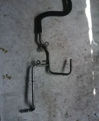 Volkswagen Golf VI Fuel line pipe 03L201360AC L24309FB