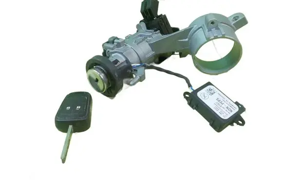 Opel Astra J Ignition lock 20939745