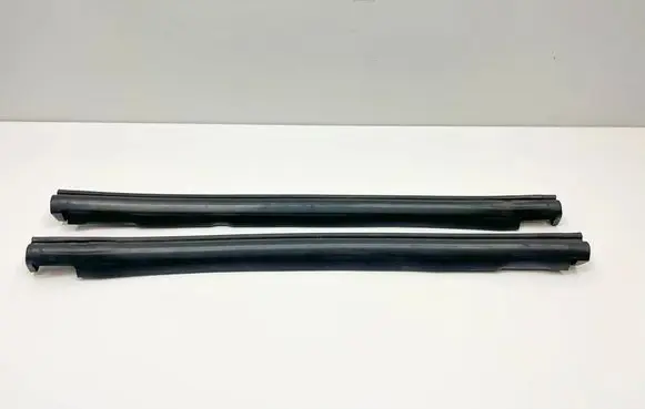 Mercedes-Benz SL R231 Rear door rubber seal (on body) A2317900198 A2317900298