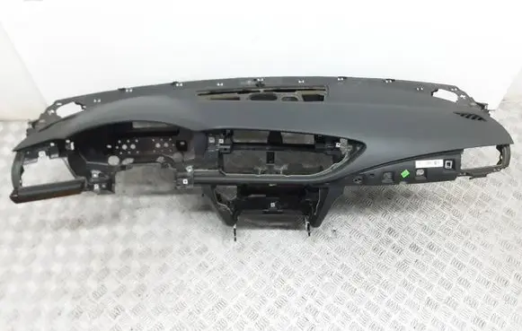 Audi A7 S7 4G Dashboard 4G8857001D 730890