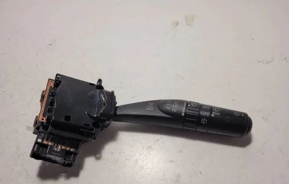 Subaru Impreza II Wiper control stalk 17a164