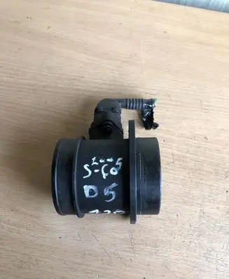 Volvo S60 Mass air flow meter 0280218088