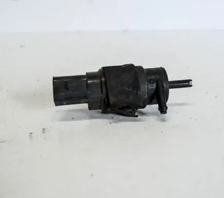 Audi A6 S6 C7 4G Windscreen/windshield washer pump 8K5955647